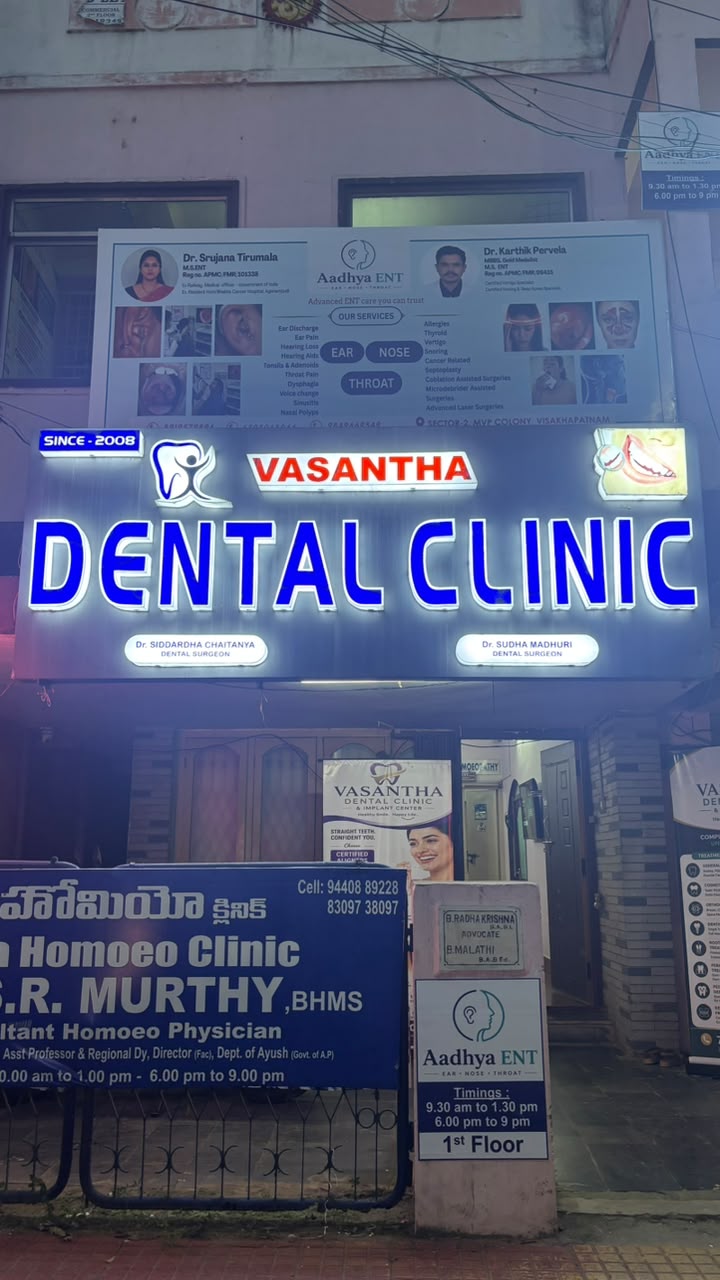 Modern dental operatory room